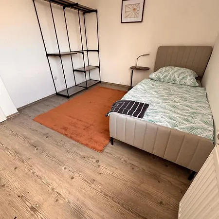 Apartment A&v Kiki Karl-arnold